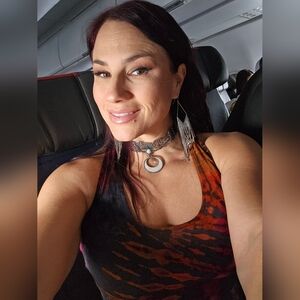 Meet your posher, Mazikeen